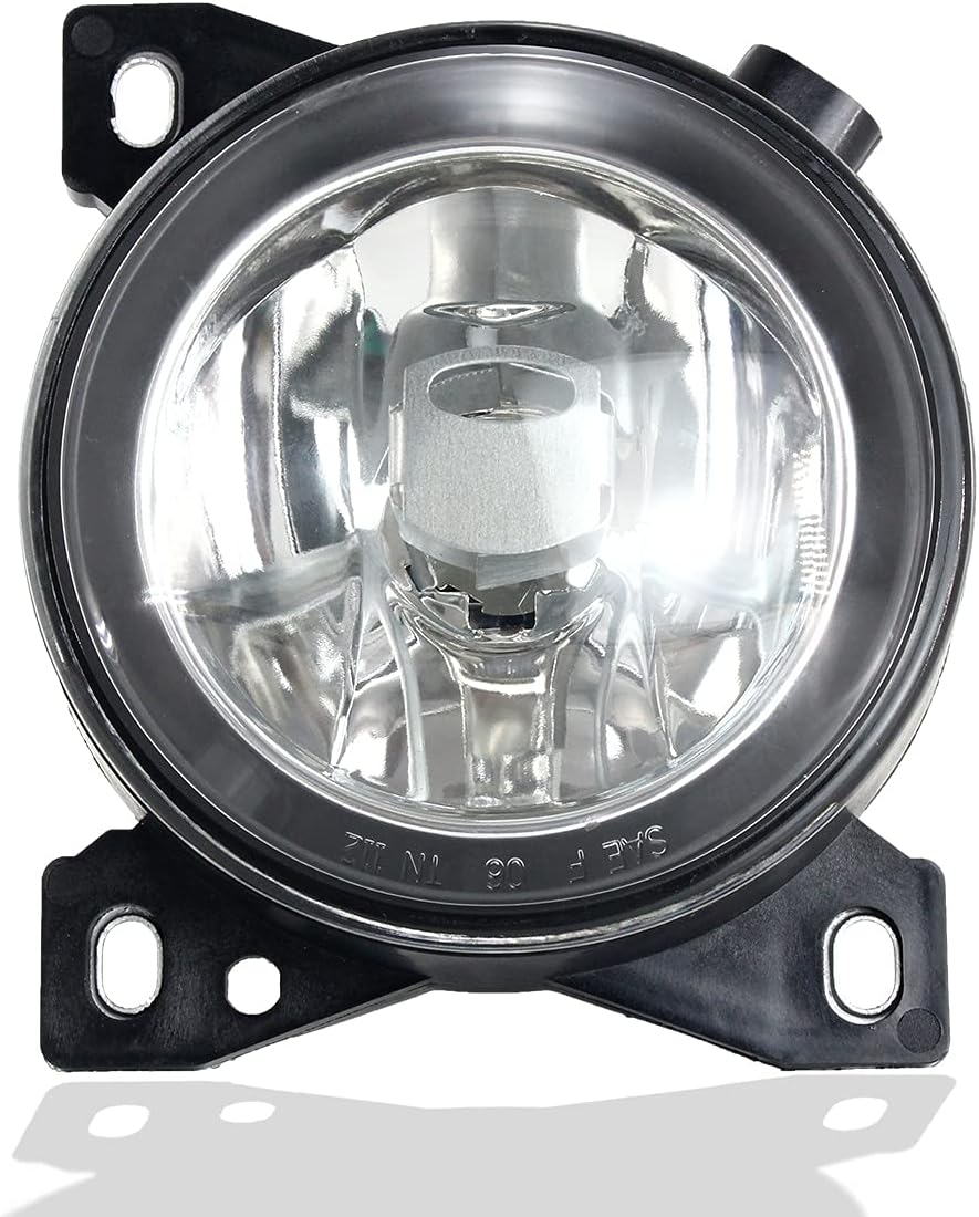 Pair Fog Lights with Bulbs, Pack of 2 C71187
