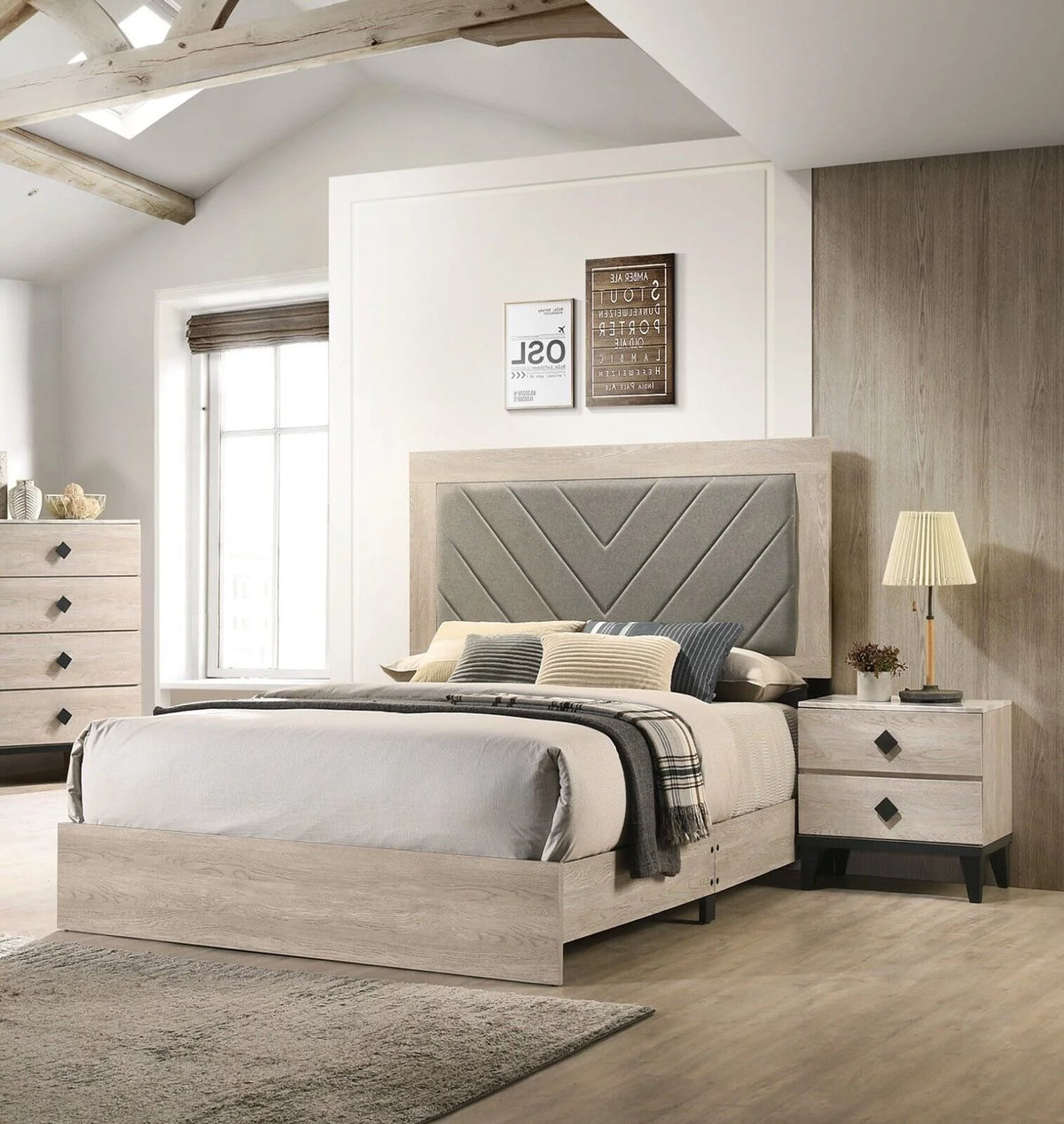King Size Bed and 2 Nightstands Cream Wooden Tufted Headboard 3pc Set A889560