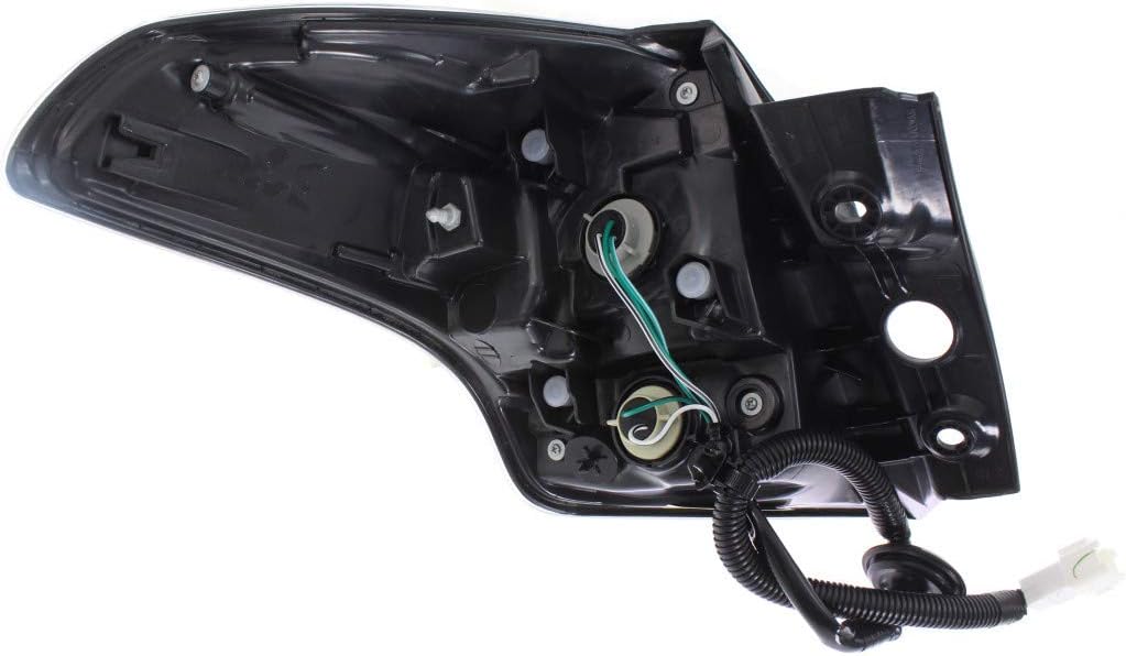 Outer Tail Light Assembly Passenger Side Halogen Type I778
