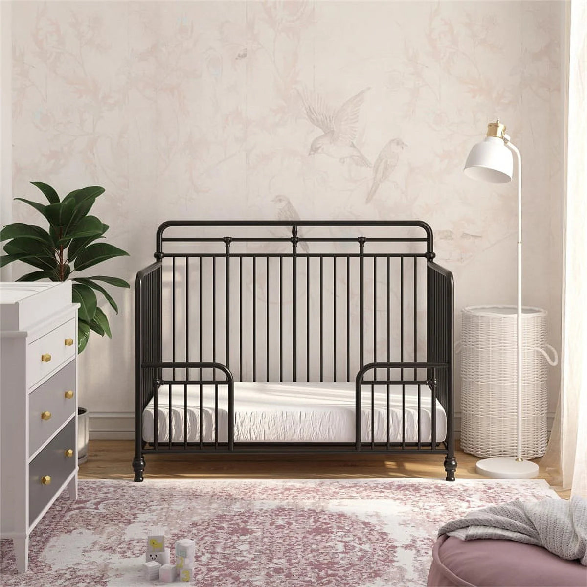 Black Metal 3 in 1 Convertible Crib F286
