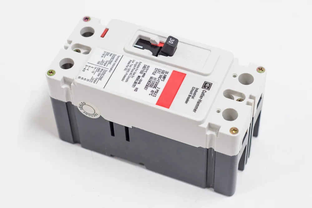 2P 25A Molded Case Circuit Breaker F879258