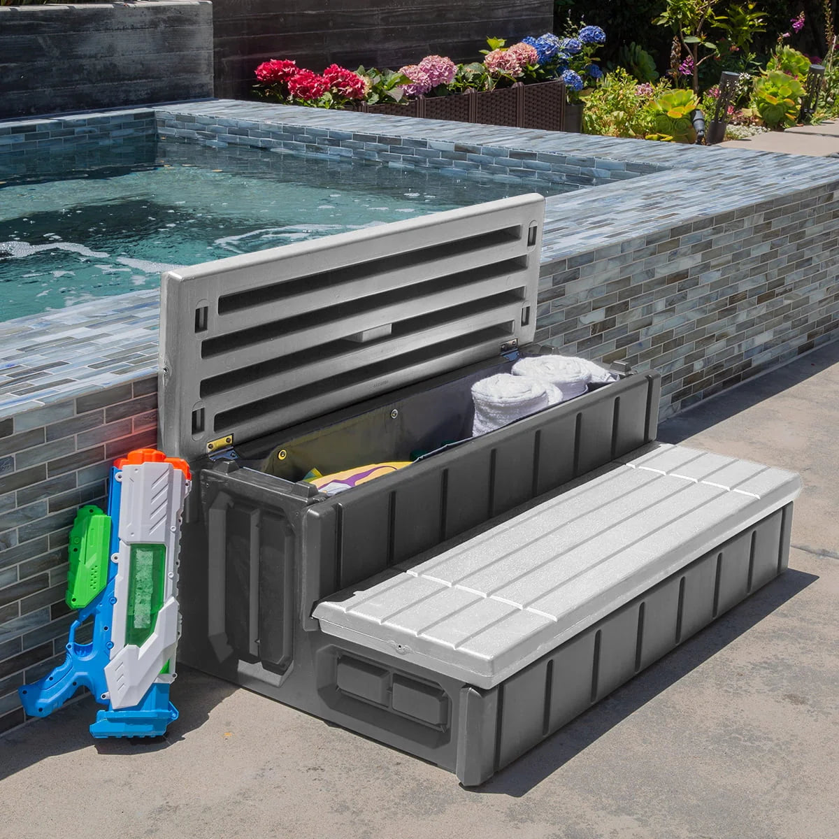 36 Spa Step Hot Tub and Spa 2-Step Storage Compartment H704