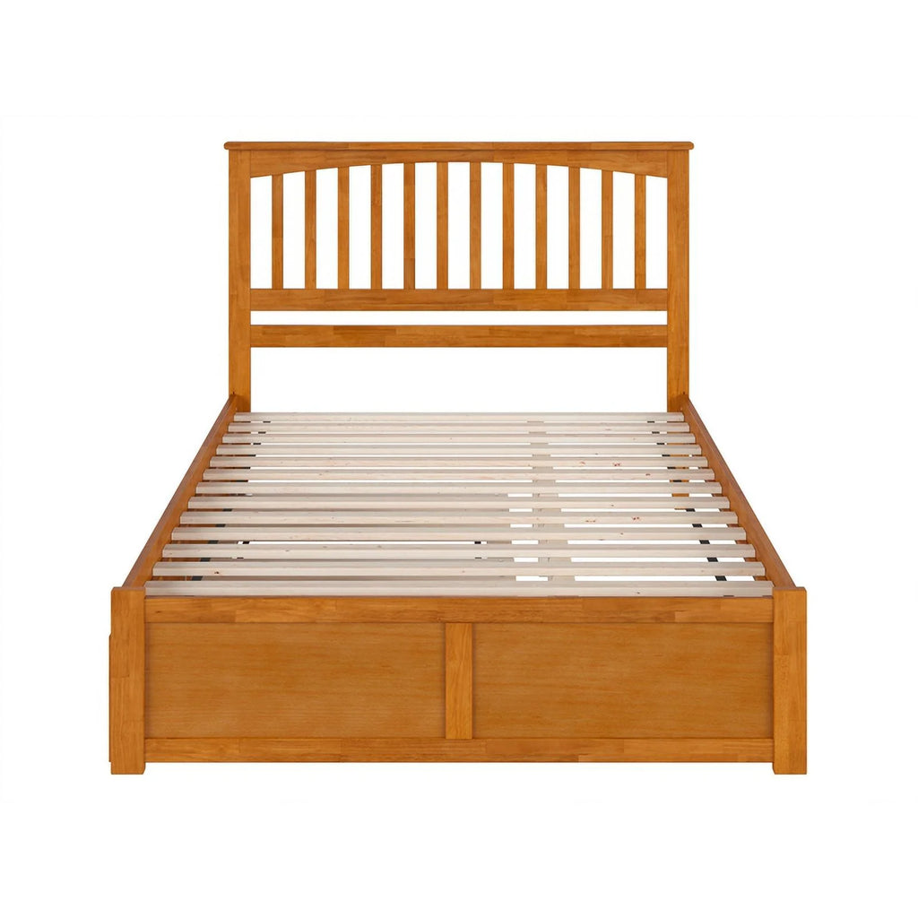 Queen Wood Platform Bed with Footboard and Trundle W728102