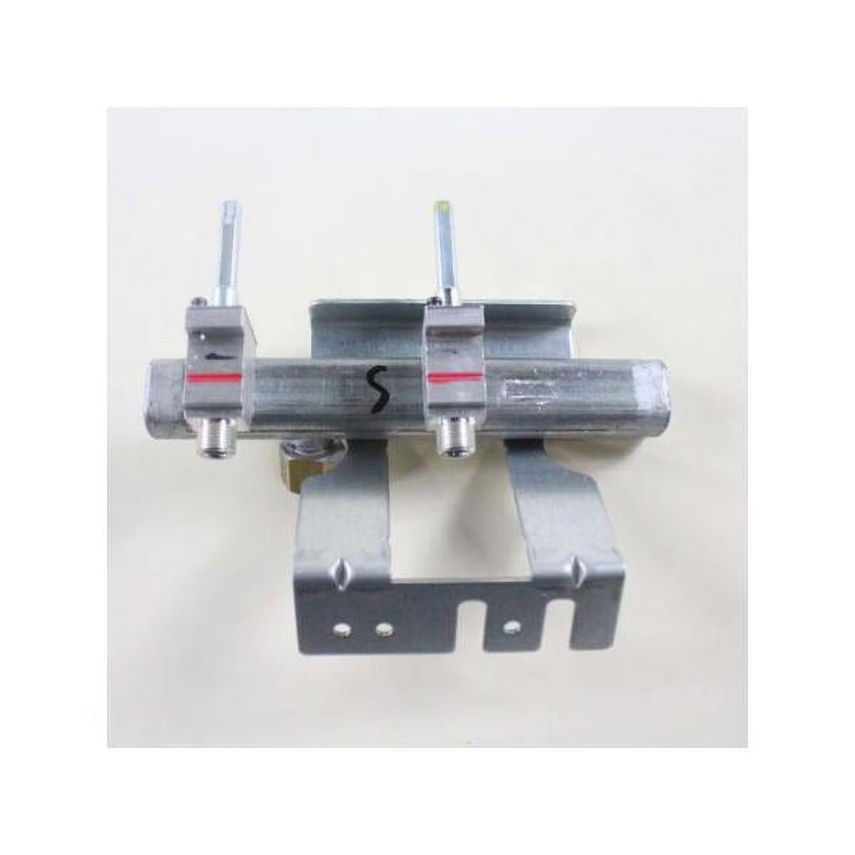 PIPE ASSEMBLY B79697