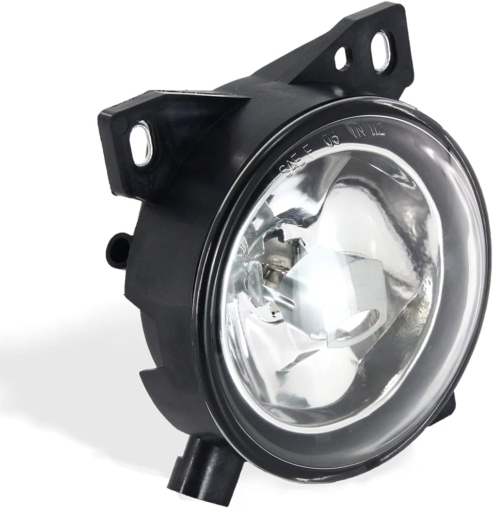Pair Fog Lights with Bulbs, Pack of 2 C71187