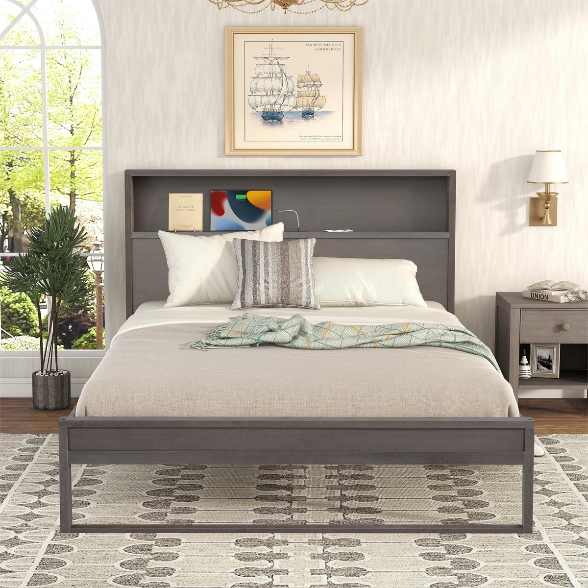 Queen Size Platform Bed with Storage Headboard M921140